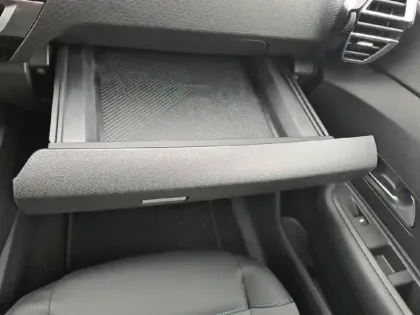 Photo 23 Citroën C4  PureTech 130 S&S EAT8