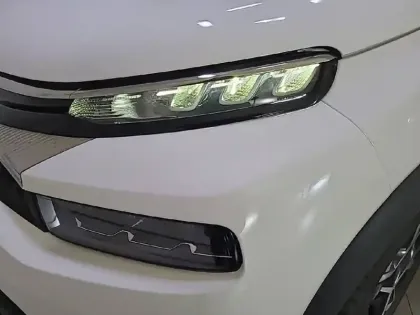 Photo 67 Citroën C3 Aircross Gén. I Ph2 Shine Pack 5