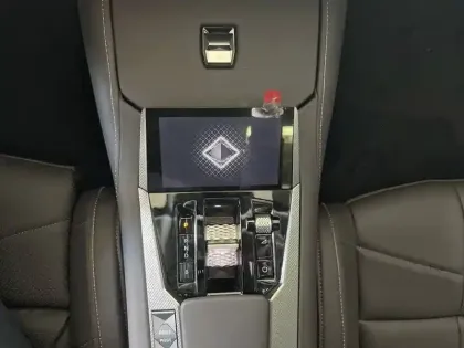 Photo 13 DS DS 4  Hybride Rechargeable 225 EAT8