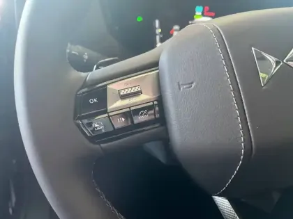 Photo 14 DS DS 4  Hybride Rechargeable 225 EAT8