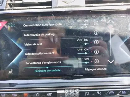 Photo 91 DS DS 7 DS7 Crossback Hybride E-Tense 300 EAT8 4x4