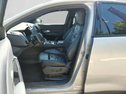 Photo 42 DS DS 7 Gén. I Ph1 Louvre 5