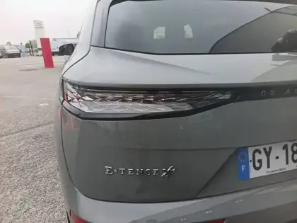 Photo 16 DS Ds 7  Hybride Rechargeable E-Tense 300 EAT8 4x4