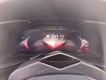 Photo 9 DS Ds 7  Hybride Rechargeable E-Tense 300 EAT8 4x4