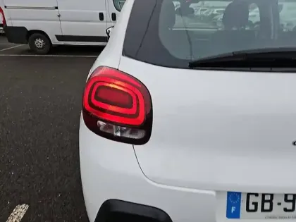 Photo 16 Citroën C3  BlueHDi 100 S&S BVM6