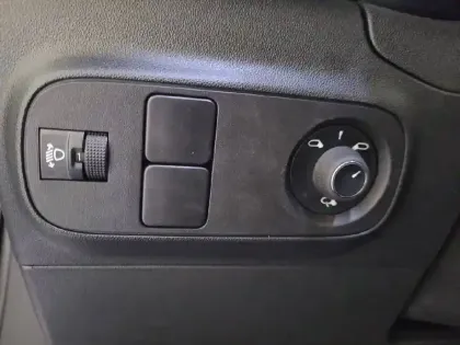 Photo 27 Citroën C3  BlueHDi 100 S&S BVM6