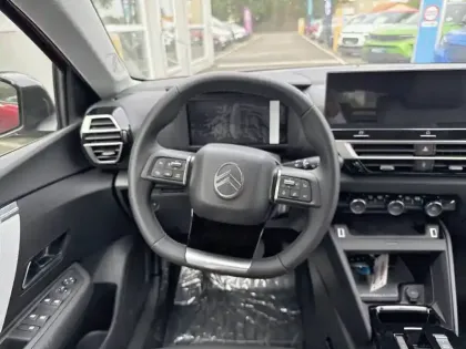 Photo 8 Citroën C4 e- 156 ch autonomie etendue  Automatique