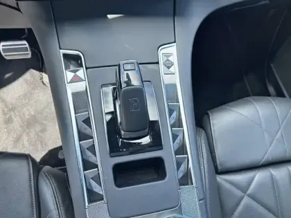 Photo 13 DS Ds 7 DS7 Crossback Hybride E-Tense 300 EAT8 4x4