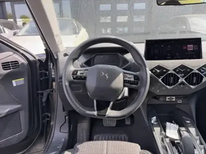 Photo 8 DS DS 3  E-Tense