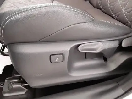 Photo 23 Toyota Yaris  Cross Hybride 116h 2WD