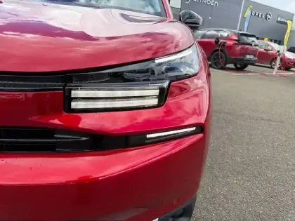 Photo 15 Citroën C4  Hybride 136 e-DCS6