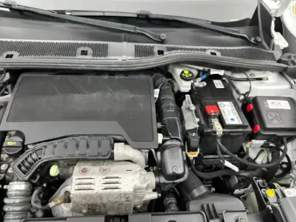 Photo 17 DS DS 3 DS3 Crossback PureTech 130 EAT8