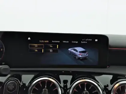 Photo 29 Mercedes Classe A  200 d 8G-DCT