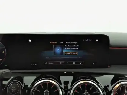 Photo 25 Mercedes Classe A  200 d 8G-DCT