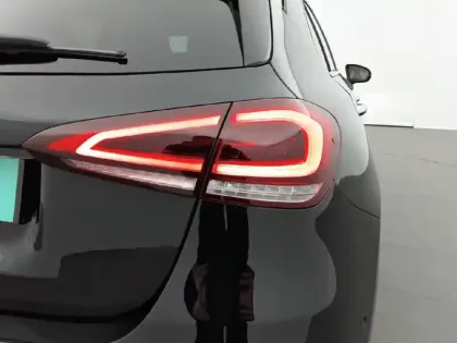 Photo 16 Mercedes Classe A  200 d 8G-DCT