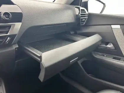 Photo 25 Citroën C4  PureTech 130 S&S EAT8