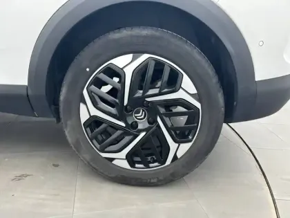 Photo 12 Citroën C4  PureTech 130 S&S EAT8