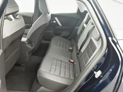 Photo 11 Citroën C4  Hybride 136 e-DCS6