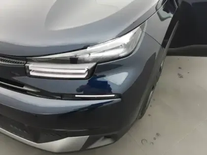 Photo 15 Citroën C4  Hybride 136 e-DCS6