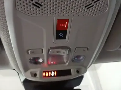 Photo 25 Citroën C4  Hybride 100 e-DCS6