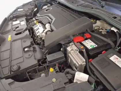 Photo 14 Citroën C4  Hybride 100 e-DCS6