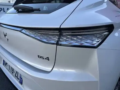 Photo 37 DS DS 4  Hybride E-Tense 225 EAT8