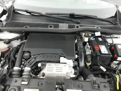 Photo 14 DS DS 3 DS3 Crossback PureTech 130 EAT8