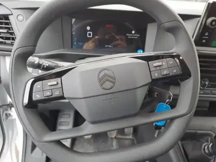 Photo 8 Citroën Jumpy  FGN M BLUEHDI 145 BVM6