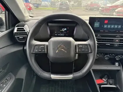 Photo 66 Citroën C4 e- 136 ch Automatique