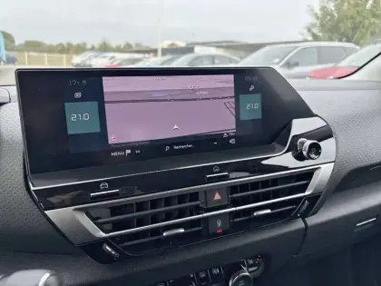 Photo 50 Citroën C4 e- 136 ch Automatique