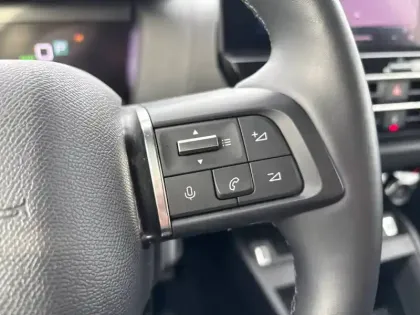 Photo 53 Citroën C4 e- 136 ch Automatique