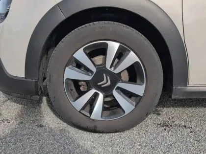 Photo 12 Citroën C3  PureTech 83 S&S BVM5