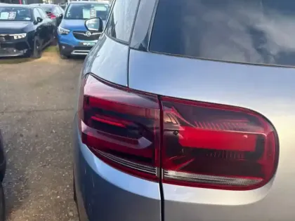 Photo 16 Citroën C5 aircross  Hybride Rechargeable 225 e-EAT8