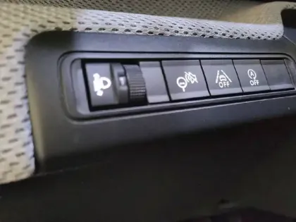 Photo 52 Citroën C3  Turbo 100 ch BVM6