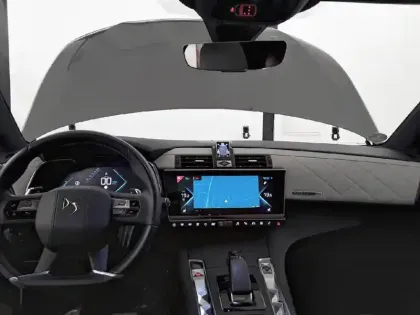 Photo 7 DS DS 7 DS7 Crossback Hybride E-Tense 300 EAT8 4x4