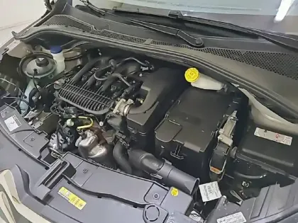 Photo 14 Citroën C3  PureTech 83 S&S BVM5