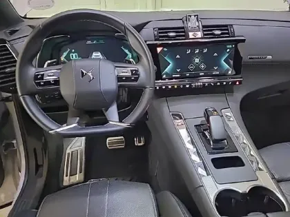 Photo 43 DS DS 7 Gén. I Ph1 NG Rivoli 5