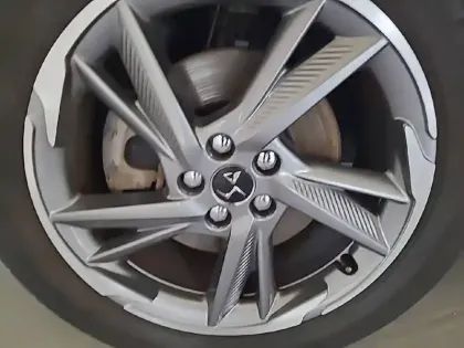 Photo 12 DS Ds 7 DS7 Crossback Hybride E-Tense 225 EAT8