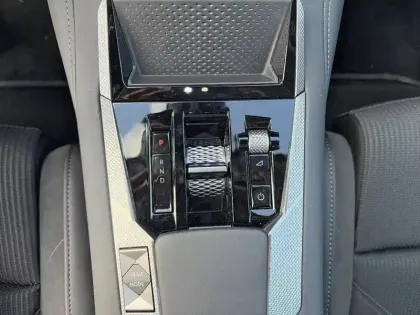 Photo 13 DS DS 4 N°4 E-Tense