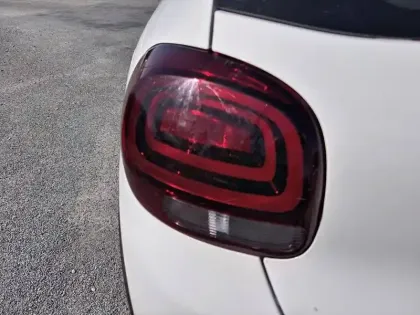 Photo 16 Citroën C3  BlueHDi 100 BVM6