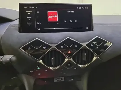 Photo 18 DS DS 3  PureTech 100 BVM6