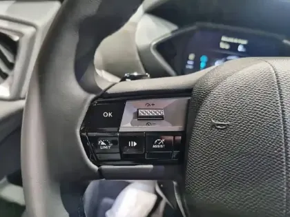 Photo 18 DS DS 3  Hybride 136 e-DCT6