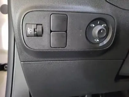 Photo 21 Citroën C3  PureTech 83 S&S BVM5