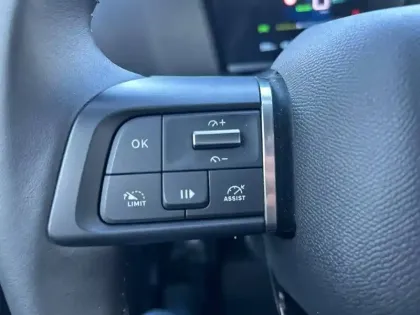 Photo 21 Citroën C4 e- 136 ch Automatique