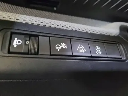 Photo 25 Citroën C3  Turbo 100 ch BVM6