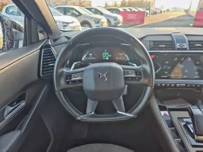 Photo 8 DS Ds 7 DS7 Crossback Hybride E-Tense 225 EAT8