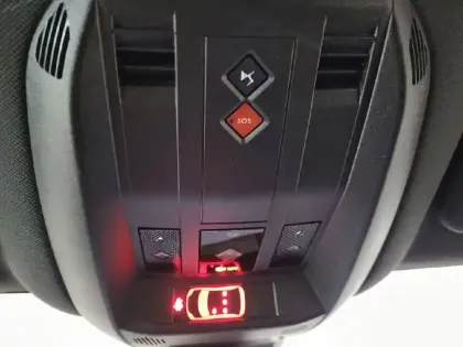 Photo 49 DS DS 7 DS7 Crossback Hybride E-Tense 225 EAT8