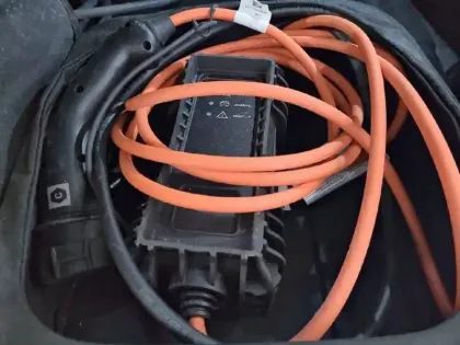 Photo 57 DS DS 7 DS7 Crossback Hybride E-Tense 225 EAT8