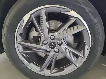 Photo 35 DS DS 7 DS7 Crossback Hybride E-Tense 225 EAT8