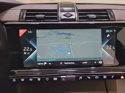 Photo 41 DS DS 7 DS7 Crossback Hybride E-Tense 225 EAT8